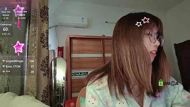 美女Lili_666在线直播