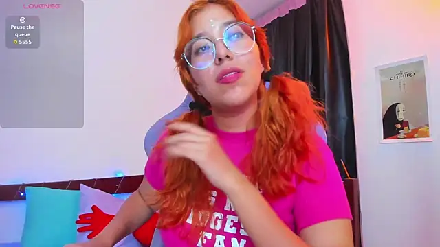 _Moon_Johnson webcam