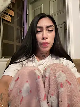 Webcam Model (Bonny_Eva) is live