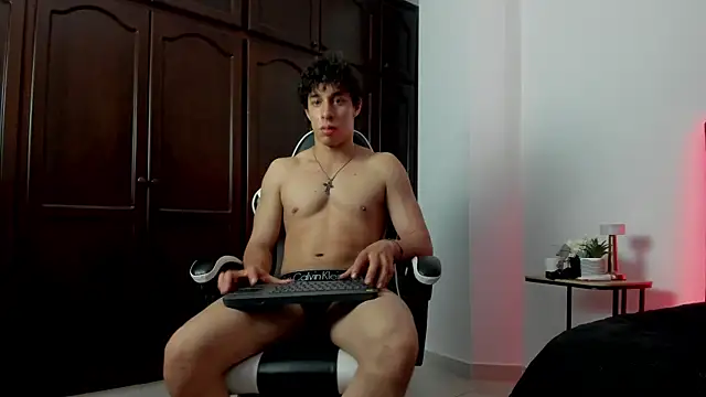 chris_evans27 webcam