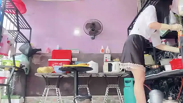 linhchi_9x - LinhChi_9x's free webcam