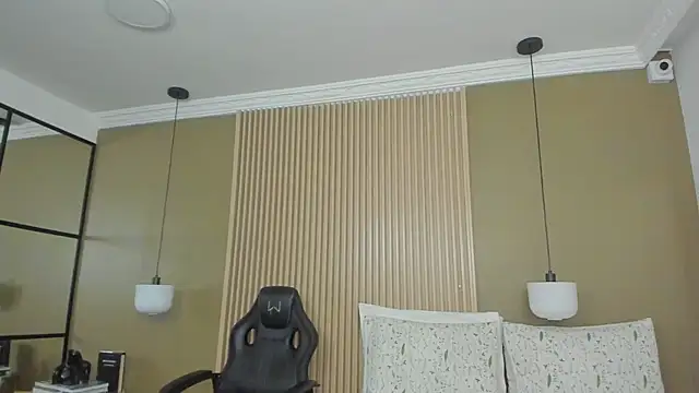 jessycream - JessyCream's free webcam