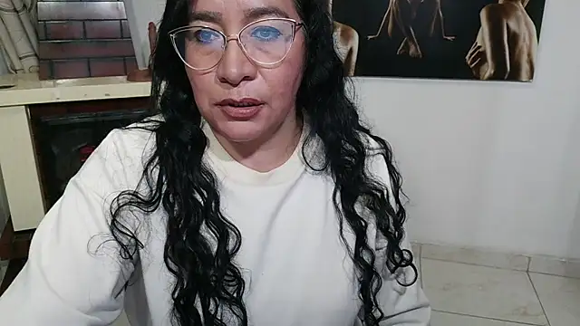 Grace_mature_milf webcam