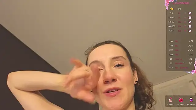 laracroftmansion webcam