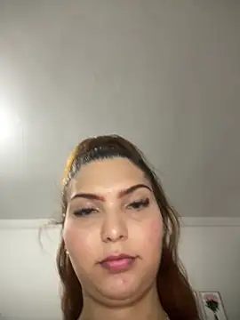 melyssaa23 - Melyssaa23's free webcam