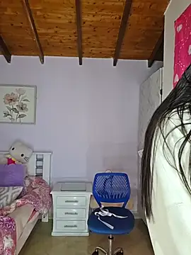 Princess_AliciaVellami webcam