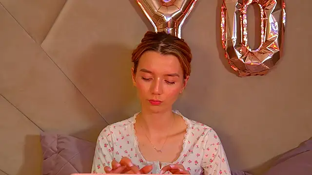 VanessaVienne webcam