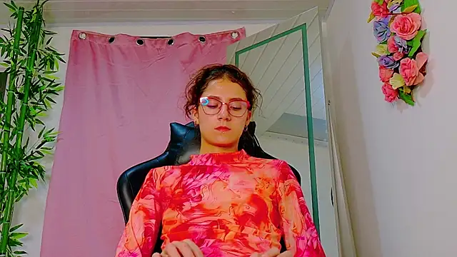 scarlet-jonesx webcam