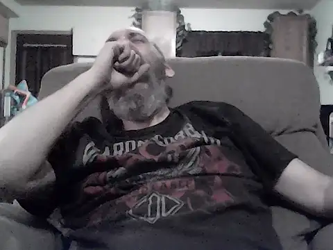 crazyheratic8 webcam