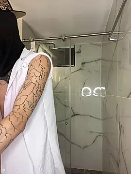 TheBatMansion webcam