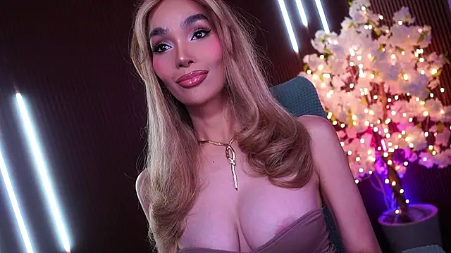 xxforyoureyesonlyxx webcam