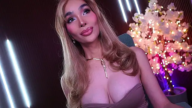 xxforyoureyesonlyxx webcam