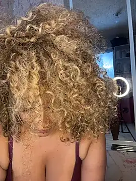 Katti_Barrera webcam