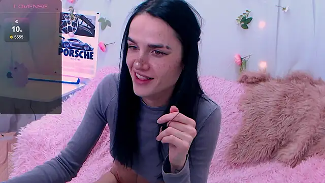 Holygirl_ webcam