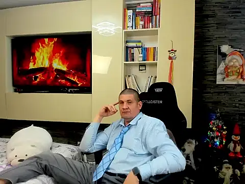 SpartacusDaddy48 webcam