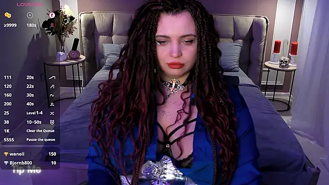 Miss_Maya_Mils webcam