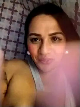 Yourbabyshane webcam