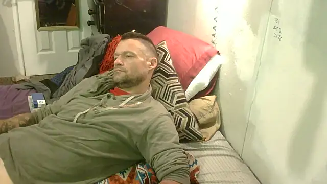 TheOneYouLove69 webcam