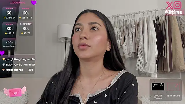 Sweetnaughtygirl_ webcam