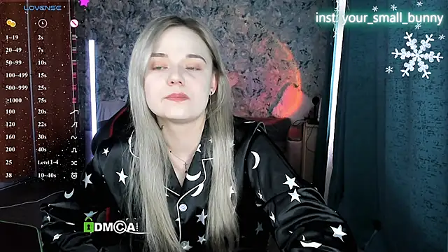 Your_small_bunny webcam