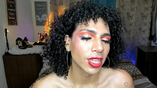 Angel_White25 webcam