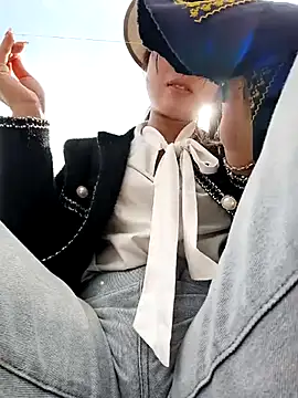 mimi_sweet1 - Mimi_sweet1's free webcam - UK Sex Cams