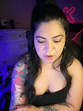 kimmiakiss22 webcam