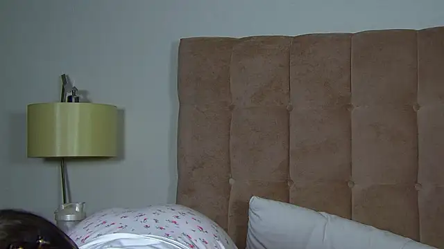 AlexandraBloom webcam