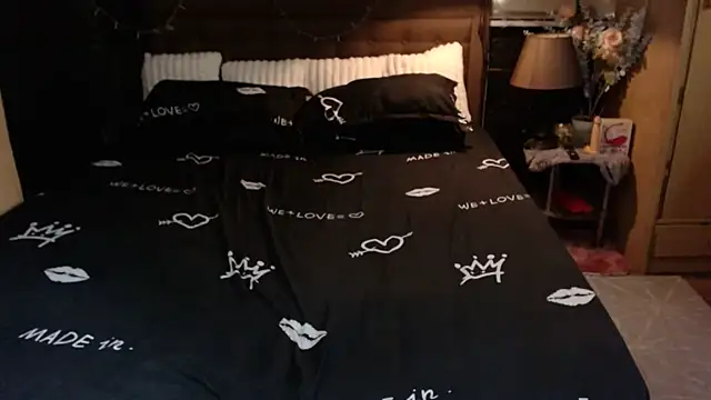 xheavenlytrans webcam