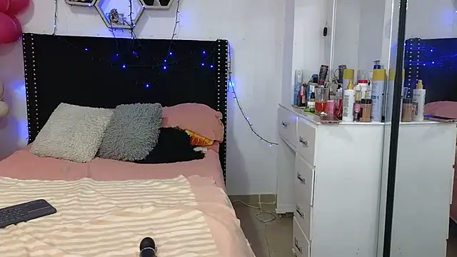 charlotte_077 webcam