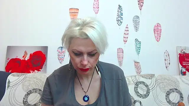 Playful_Goldie_WOW__ webcam