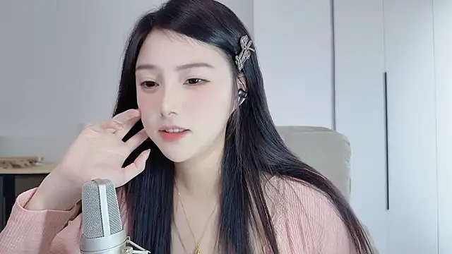 美女HaagenDazs_在线直播