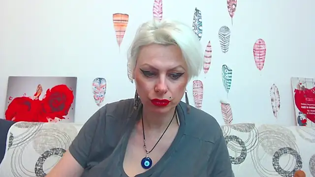 Playful_Goldie_WOW__ webcam