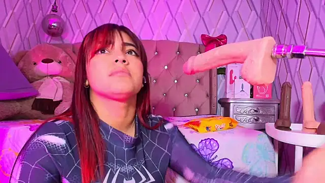 NicolleTaylor webcam