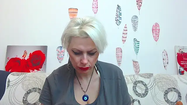 Playful_Goldie_WOW__ webcam