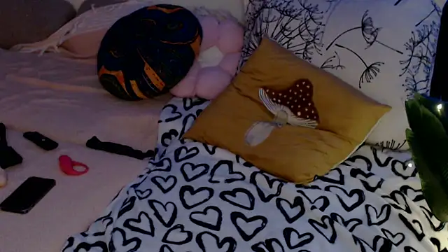 AlienforTwenty webcam