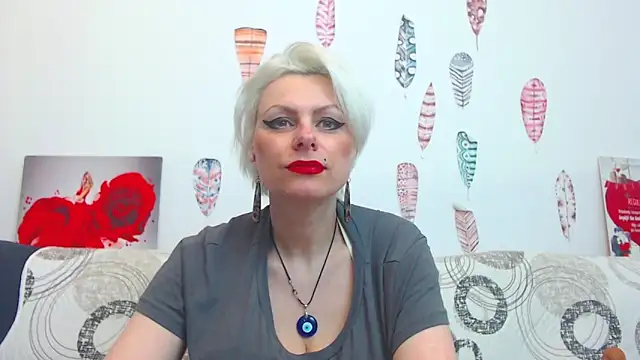 Playful_Goldie_WOW__ webcam