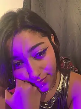 LilithMonette webcam