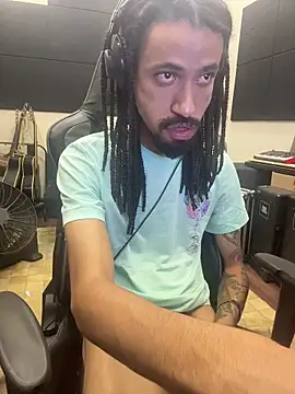 FavelaDaddyCum webcam