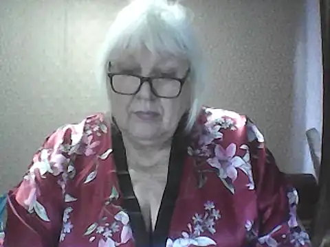 alexia64231 - Alexia64231's free webcam - UK Sex Cams