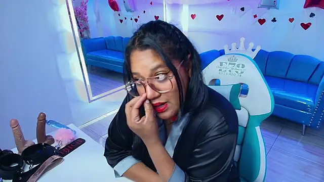 Alondra_gomexxx webcam