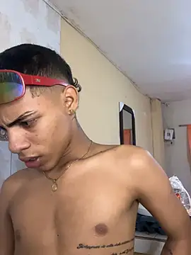 dominick_fran webcam