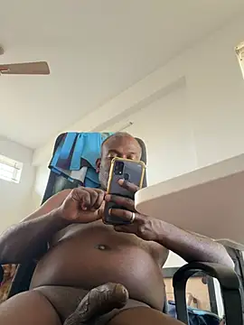 strongguyindia webcam