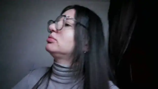 AnnyelinnaLove webcam