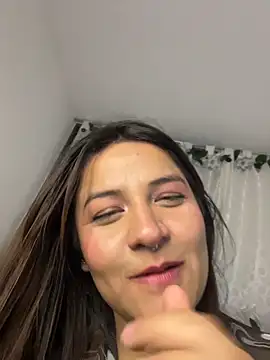 Linda_Bellucci webcam