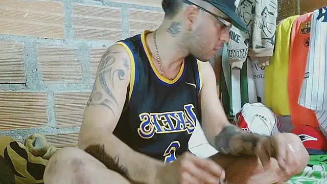 Alphamaster_92 webcam