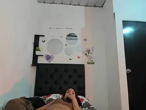 sapphire_brown20 webcam