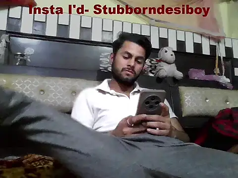 Stubborndesiboy webcam