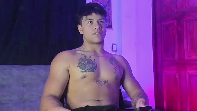 Dominic_Biker__ webcam