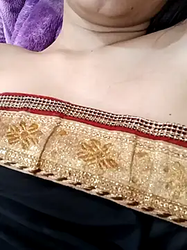 CuteSarikaLIVE webcam